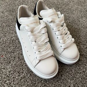 Alexander McQueen White and Black Leather Sneakers